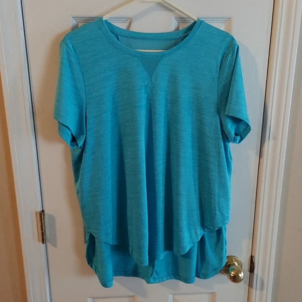 LIKE NEW Dri-Fit Casual High-Low Sports Top LG Ocean Blue Danskin SO